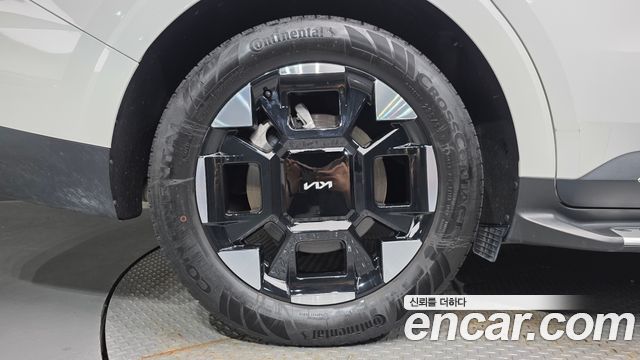 Kia Canival 2025 — photo 5