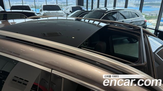Mercedes-Benz EQB 2026 — photo 11
