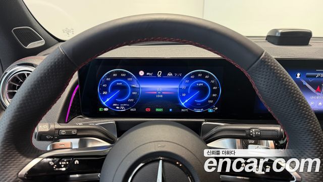 Mercedes-Benz EQB 2026 — photo 13