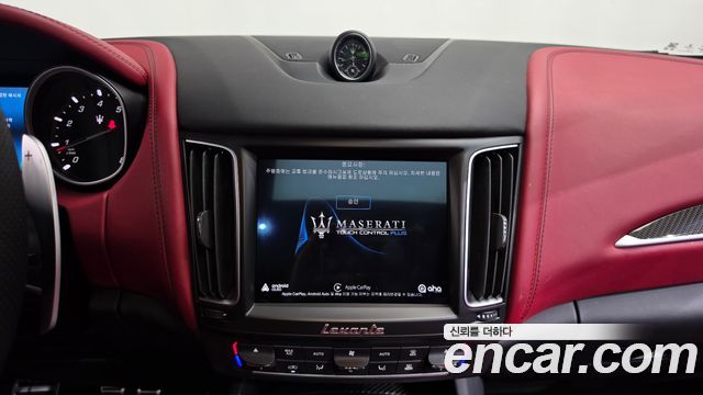 Maserati Levante 2019 — photo 19