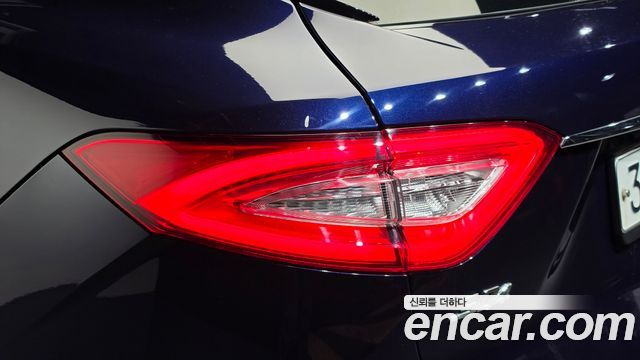 Maserati Levante 2019 — photo 9