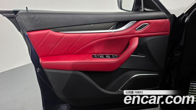 Maserati Levante 2019 — photo 14