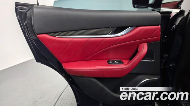 Maserati Levante 2019 — photo 15