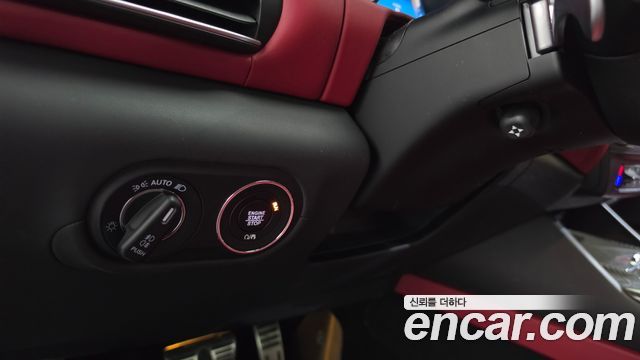 Maserati Levante 2019 — photo 27