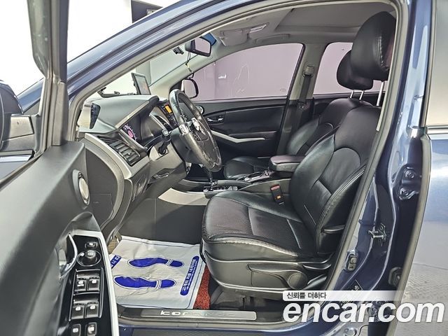 KG Mobility KORANDO 2014 — photo 11