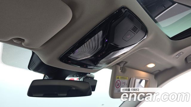 BMW Gran Turismo 2023 — photo 28