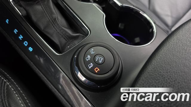 Ford Explorer 2017 — photo 33