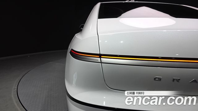 Hyundai Grandeur 2027 — photo 9