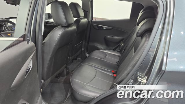 Chevrolet Korea Spark 2018 — photo 11