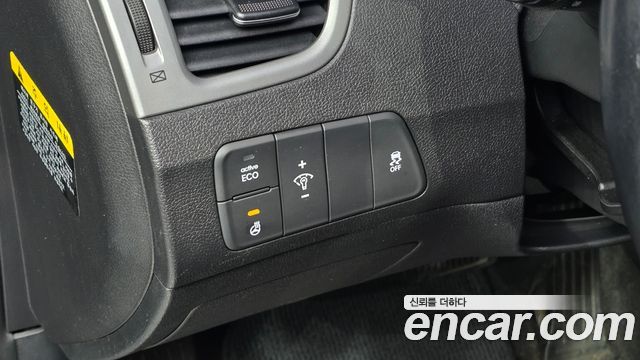 Hyundai AVANTE 2014 — photo 20