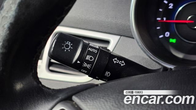 Hyundai AVANTE 2014 — photo 21
