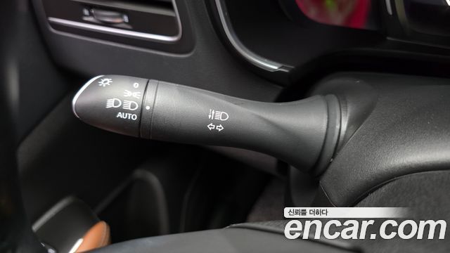 Renault Korea QM6 2025 — photo 29