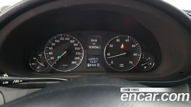 Mercedes-Benz C-Class 2007 — photo 11