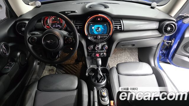 Mini Cooper 2019 — photo 10