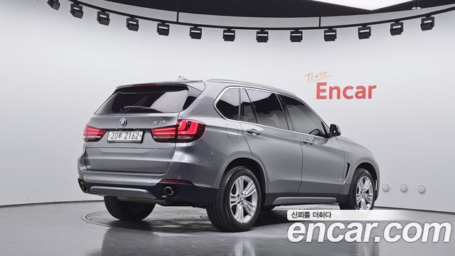 BMW X5 2015 — photo 2