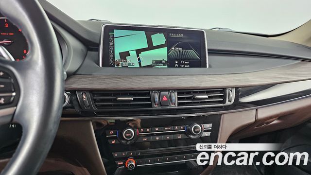 BMW X5 2015 — photo 14