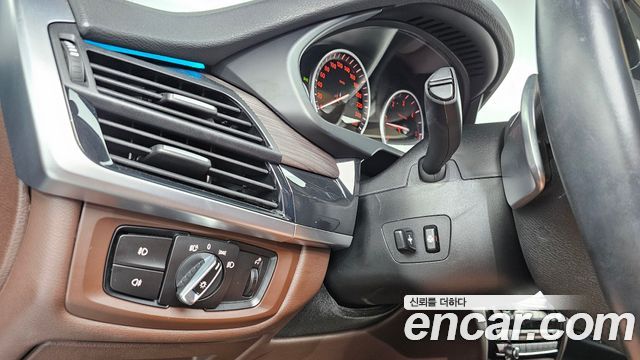 BMW X5 2015 — photo 20