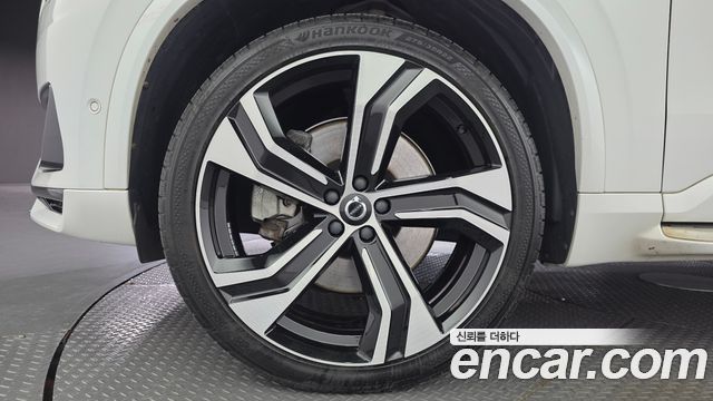 Volvo XC90 2021 — photo 5