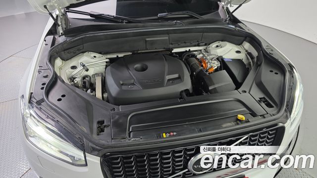 Volvo XC90 2021 — photo 6