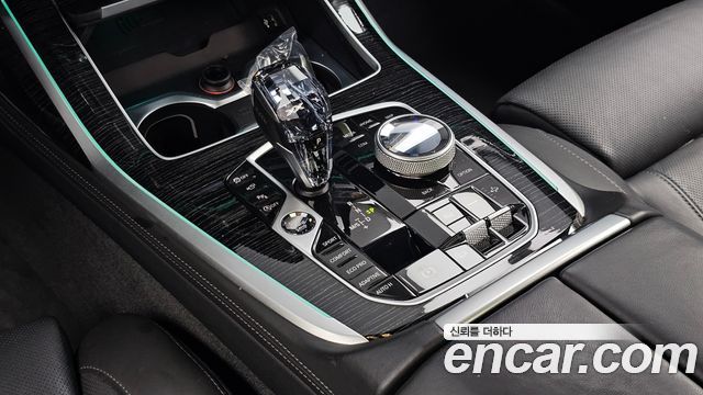 BMW X7 2022 — photo 12