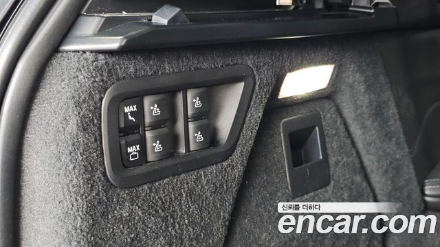 BMW X7 2022 — photo 23