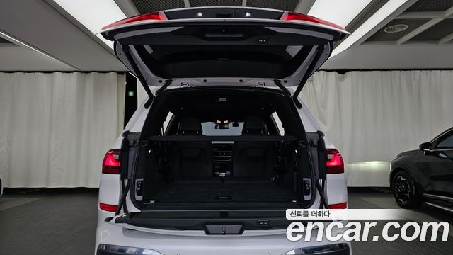 BMW X7 2022 — photo 26