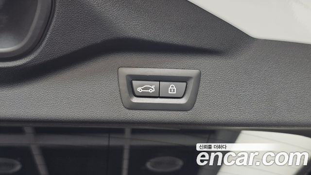 BMW X7 2022 — photo 27