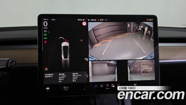 Tesla Model Y 2022 — photo 14