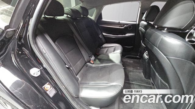 Hyundai Grandeur 2019 — photo 17
