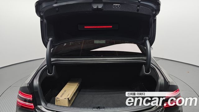 Genesis G80 2023 — photo 26
