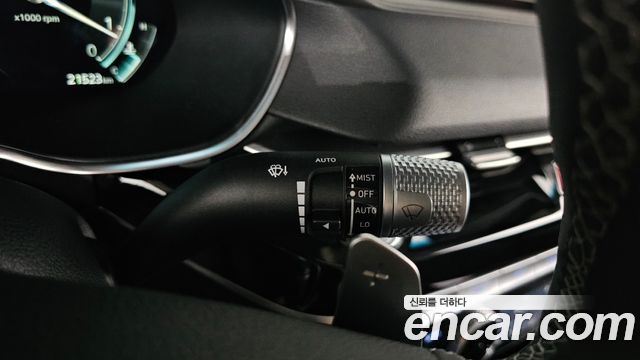 Genesis G80 2023 — photo 28