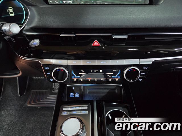 Genesis G80 2023 — photo 34