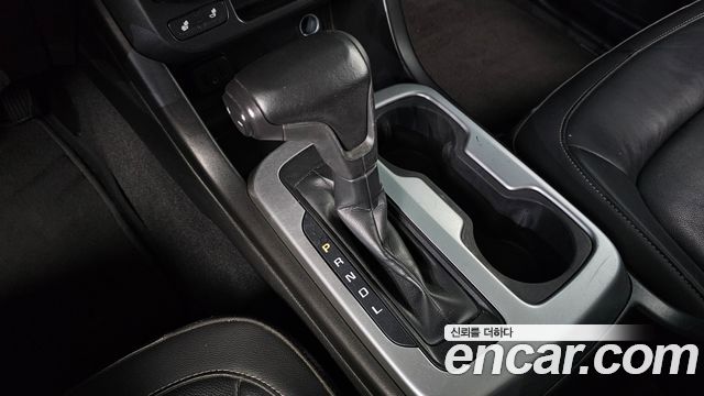 Chevrolet Korea Colorado 2021 — photo 12