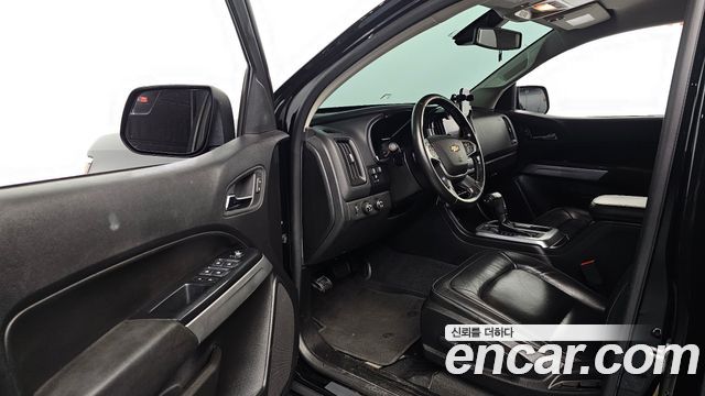 Chevrolet Korea Colorado 2021 — photo 13