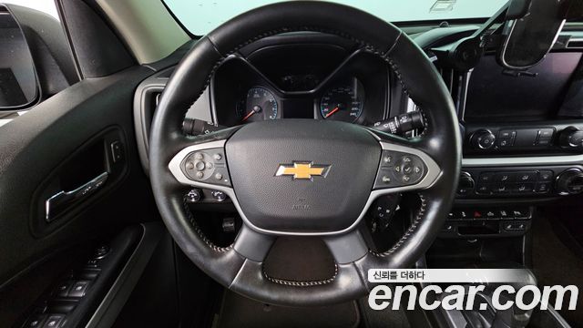 Chevrolet Korea Colorado 2021 — photo 17