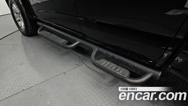 Chevrolet Korea Colorado 2021 — photo 26