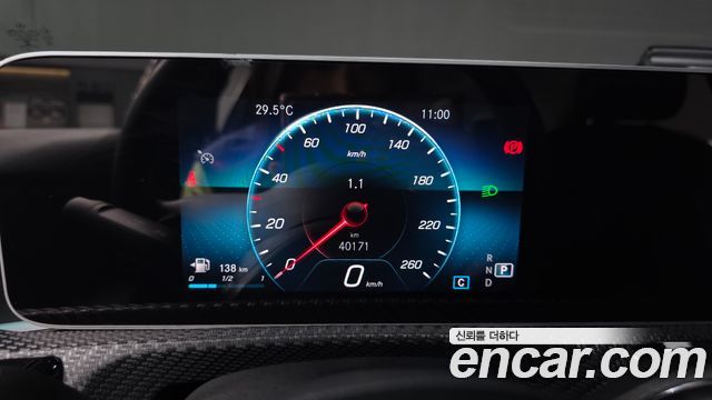 Mercedes-Benz A-Class 2020 — photo 8