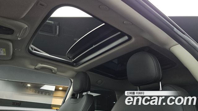 Mini Cooper 2020 — photo 18