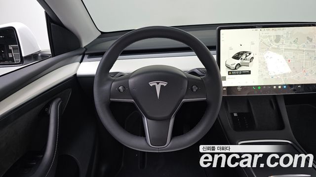 Tesla Model Y 2024 — photo 12