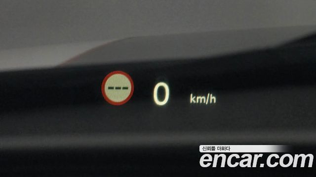 Mini Cooper Convertible 2024 — photo 24
