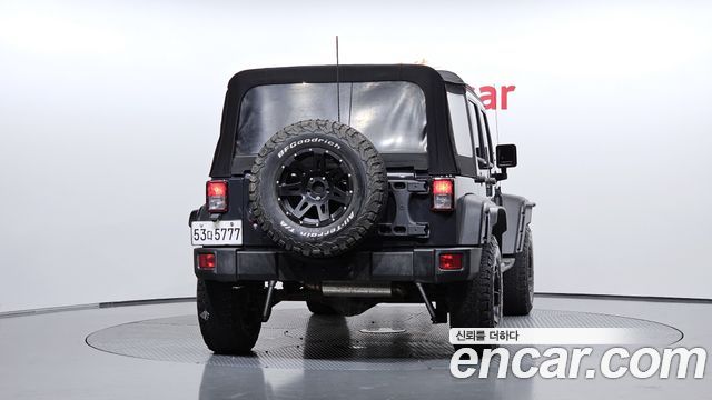 Jeep Wrangler 2016 — photo 4