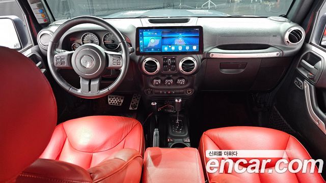 Jeep Wrangler 2016 — photo 10