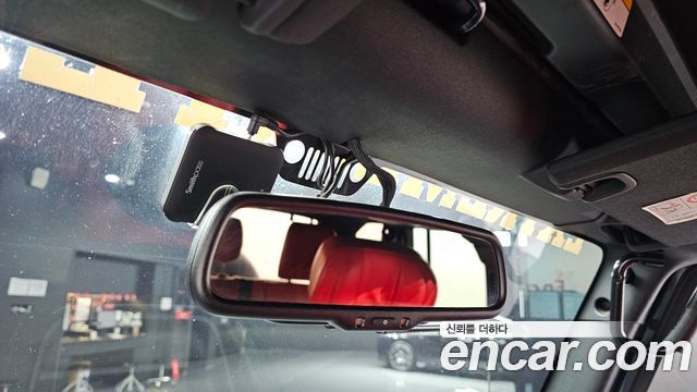 Jeep Wrangler 2016 — photo 23