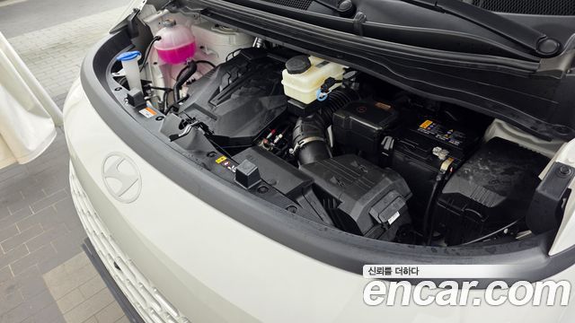 Hyundai Staria 2025 — photo 6