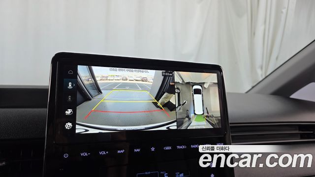 Hyundai Staria 2025 — photo 15