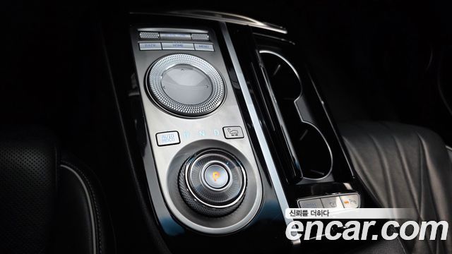 Genesis G80 2021 — photo 9