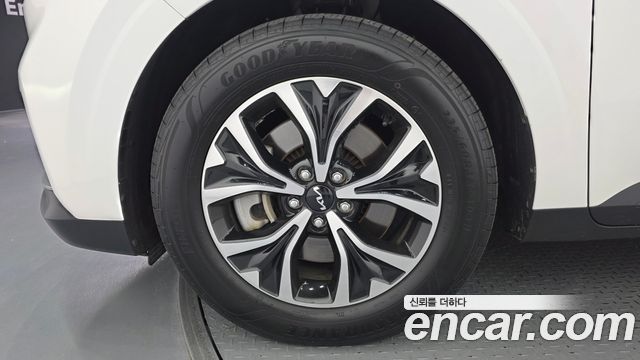 Kia Canival 2022 — photo 5