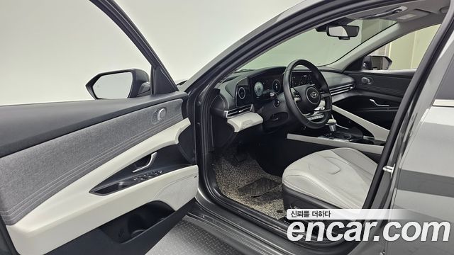 Hyundai AVANTE 2023 — photo 10
