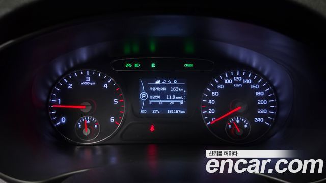 Kia Sorento 2017 — photo 8