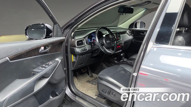 Kia Sorento 2017 — photo 10